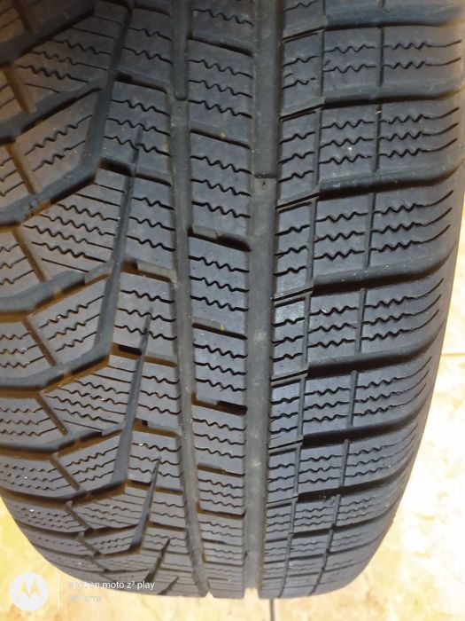 Vand o anvelopa Hankook cu janta ,205/60/16