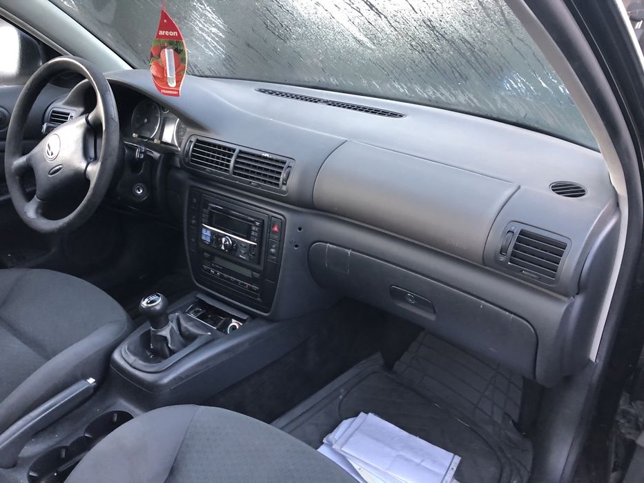 Bara fata Vw Passat B5.5 neagra 2001-2004 L041 completa cu grila