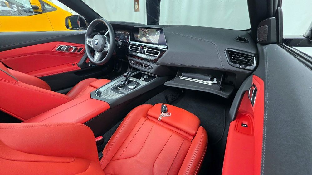В продаже BMW Z4 M40i