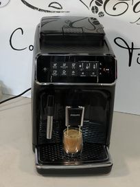 Кафемашина кафе автомат Philips EP3221 с гаранция