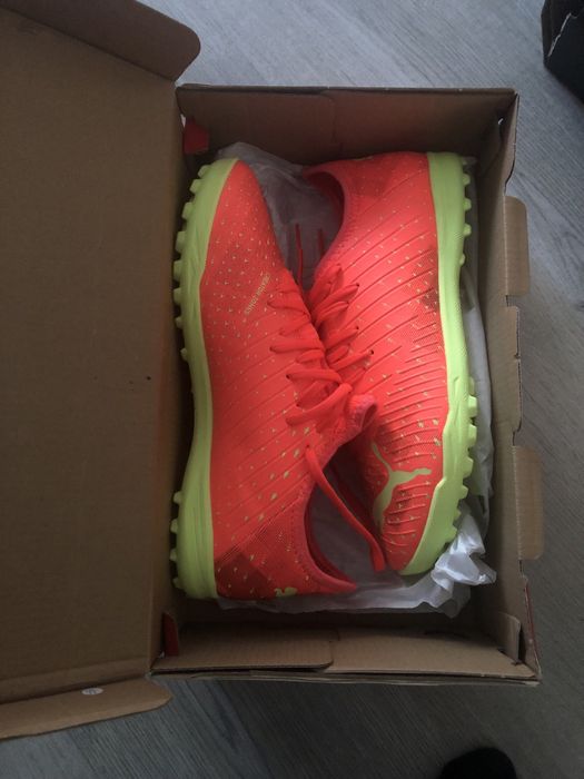 Pantofi fotbal Puma Future Z 41/26.5 cm