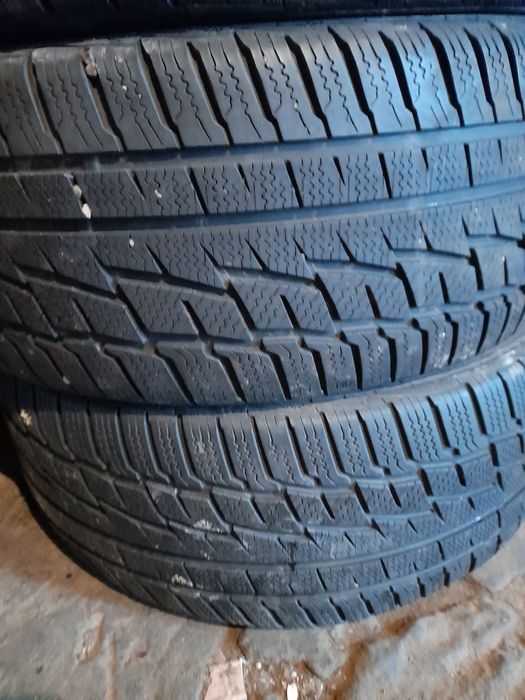 Anvelope iarna 245.45 r18