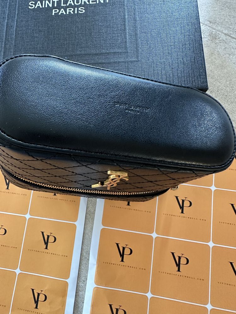 Geanta Saint Laurent 19 cm stoc