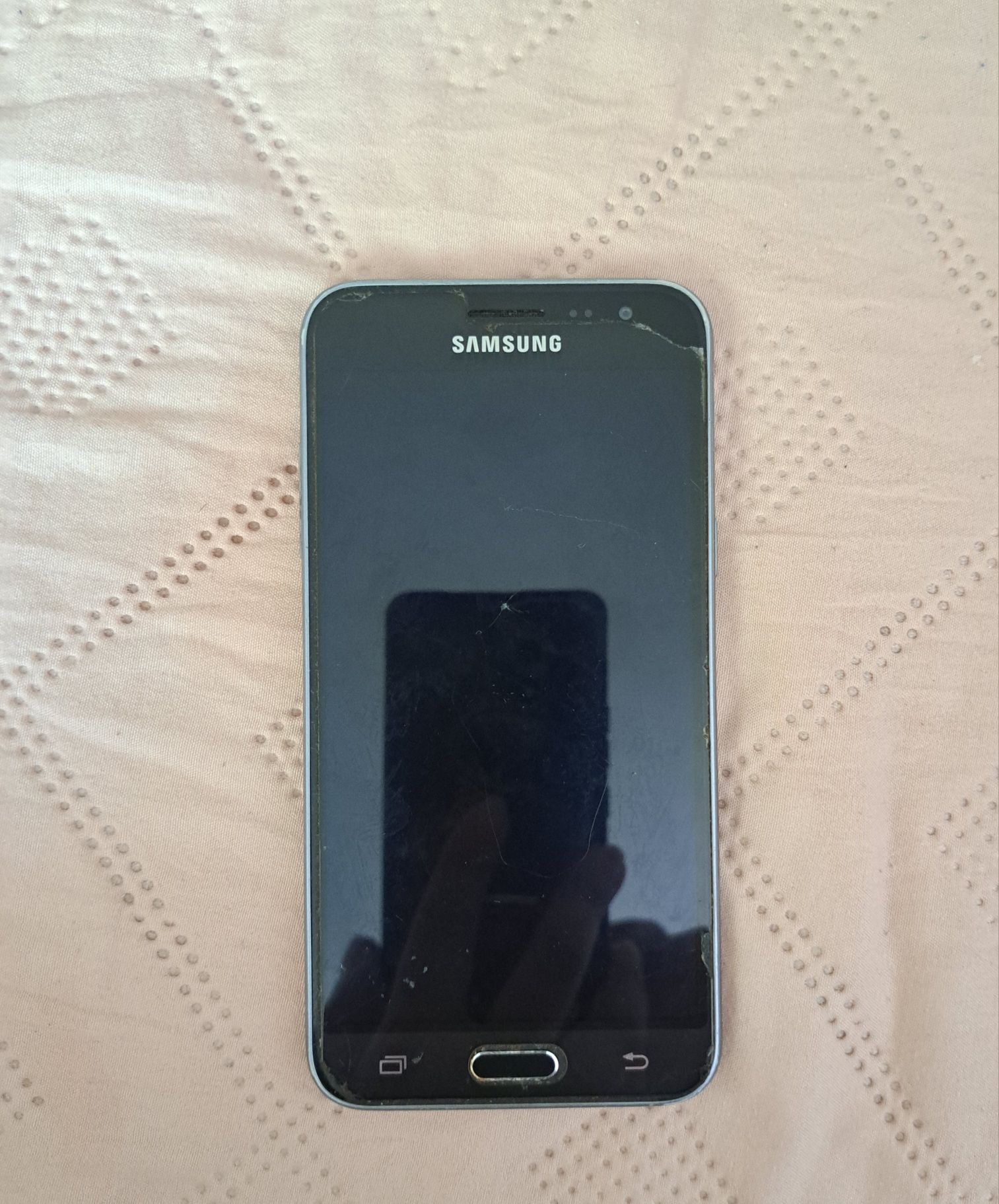 Samsung galaxy J3(2016)