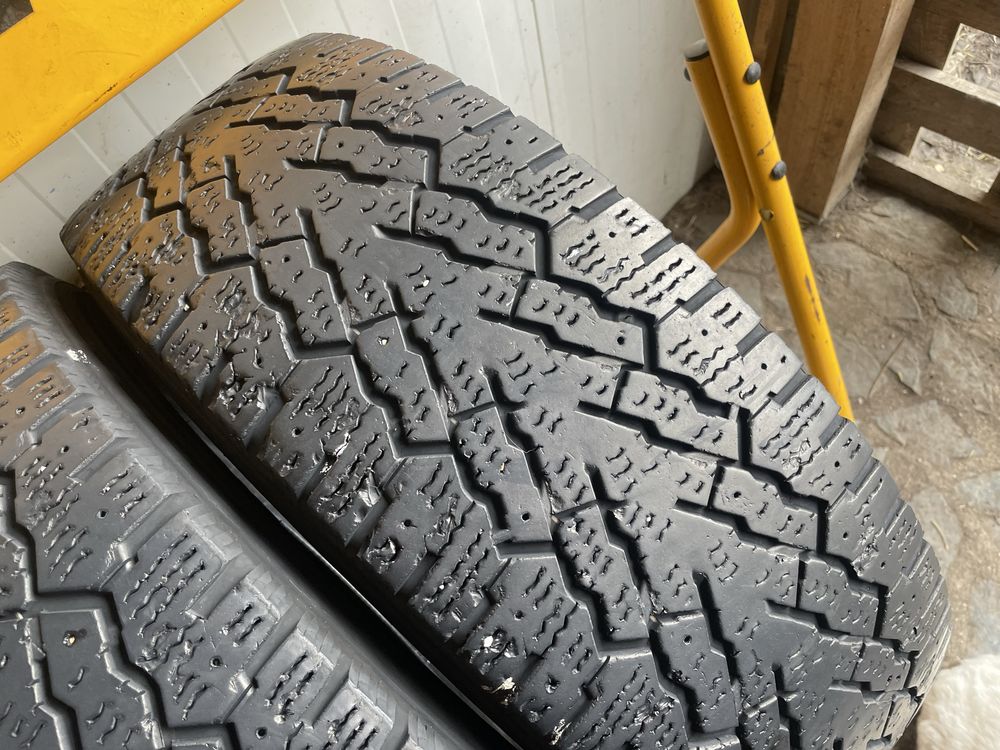 2бр. Kumho Winter Portran CW11 225/70/15C, 6мм, ДОТ 2022