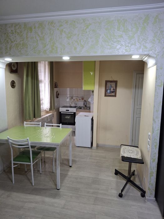 Продам  1 комнатную квартиру в Алматы