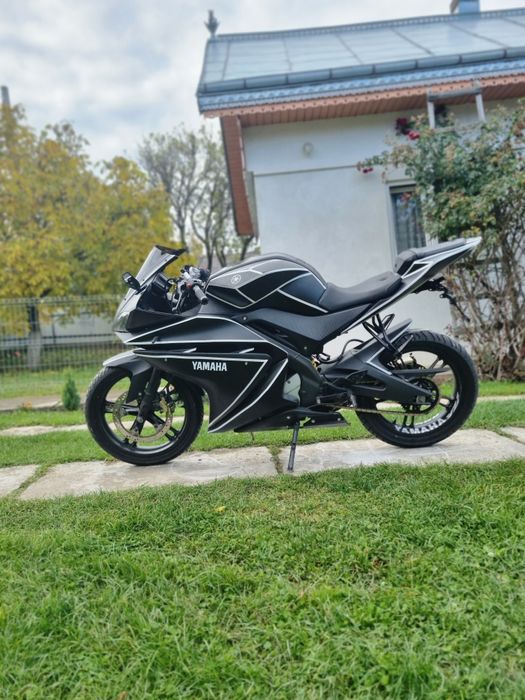 YAMAHA YZF R125 2012 Gen 1