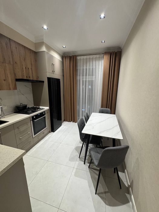 Махтумкули Ж.К ПОЙТАХТ Парк Ашхабад 2/4/10 Абсолютно НОВАЯ !