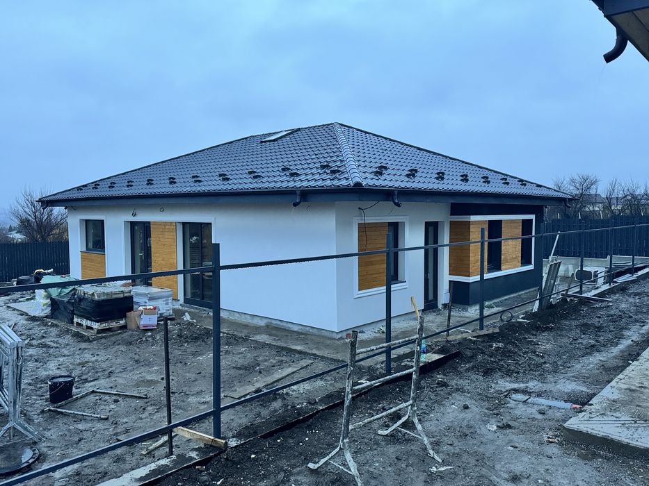 Casa Premium Parter Miroslava-Horpaz 92mp utili 3dormitoare 2bai!