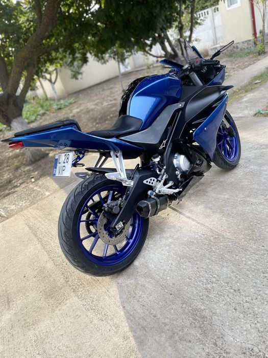Yamaha YZF R125 2014
