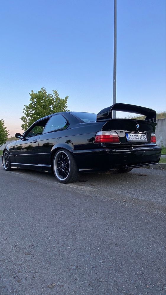 BMW E36 Coupe 320i