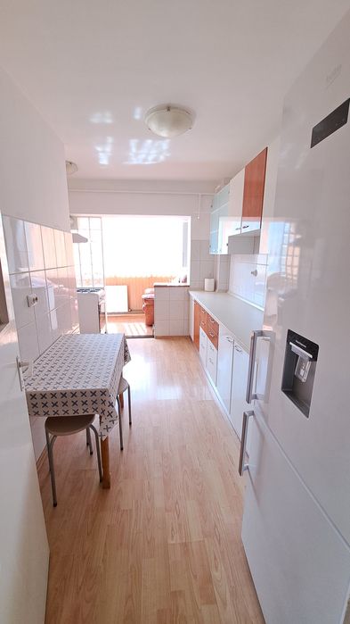 Proprietar, Astra, 3 camere, decomandat