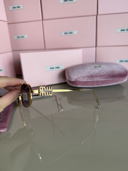 Miu miu очила 79лв за брой / два модела