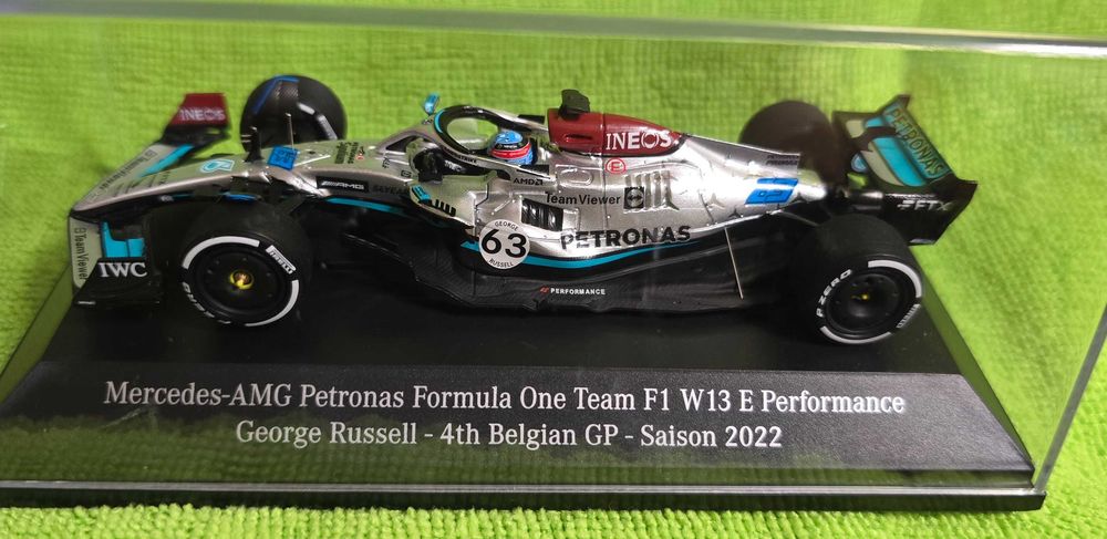 Колекционерски Formula 1  от 500 бройки!Mercedes AMG 2022