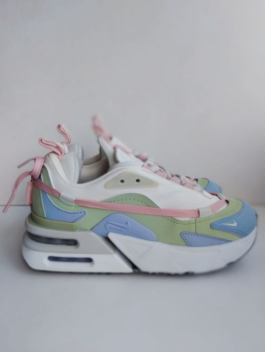 Нови Nike AIR MAX FURYOSA White//Purple Дамски Маратонки Номер 38,5