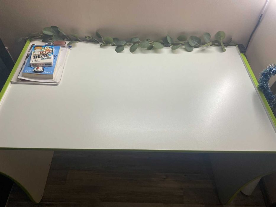 Детско бюро 115х70см Русе