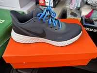 Adidasi nike marime 41 si 44