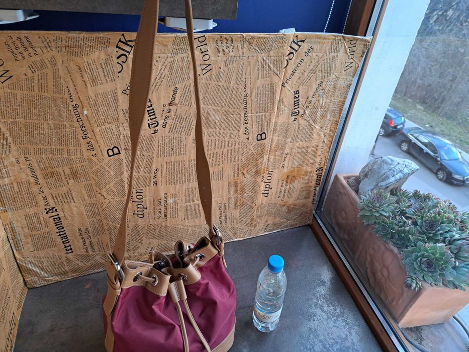 дамска чанта Navyboot /тъмно червено,торба-естествена кожа,като Нова!