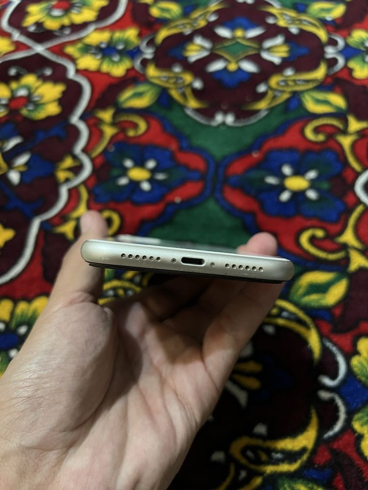 Iphone 11 64 gb 74%