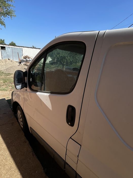 Opel Vivaro 2003