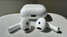 Airpods 4. Оригинал. Еще на гарантии