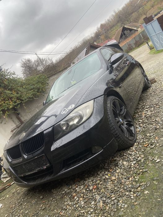 Dezmembrez BMW E90 - E91 N47/M47