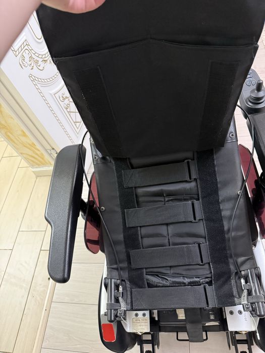 Инвалидная коляска