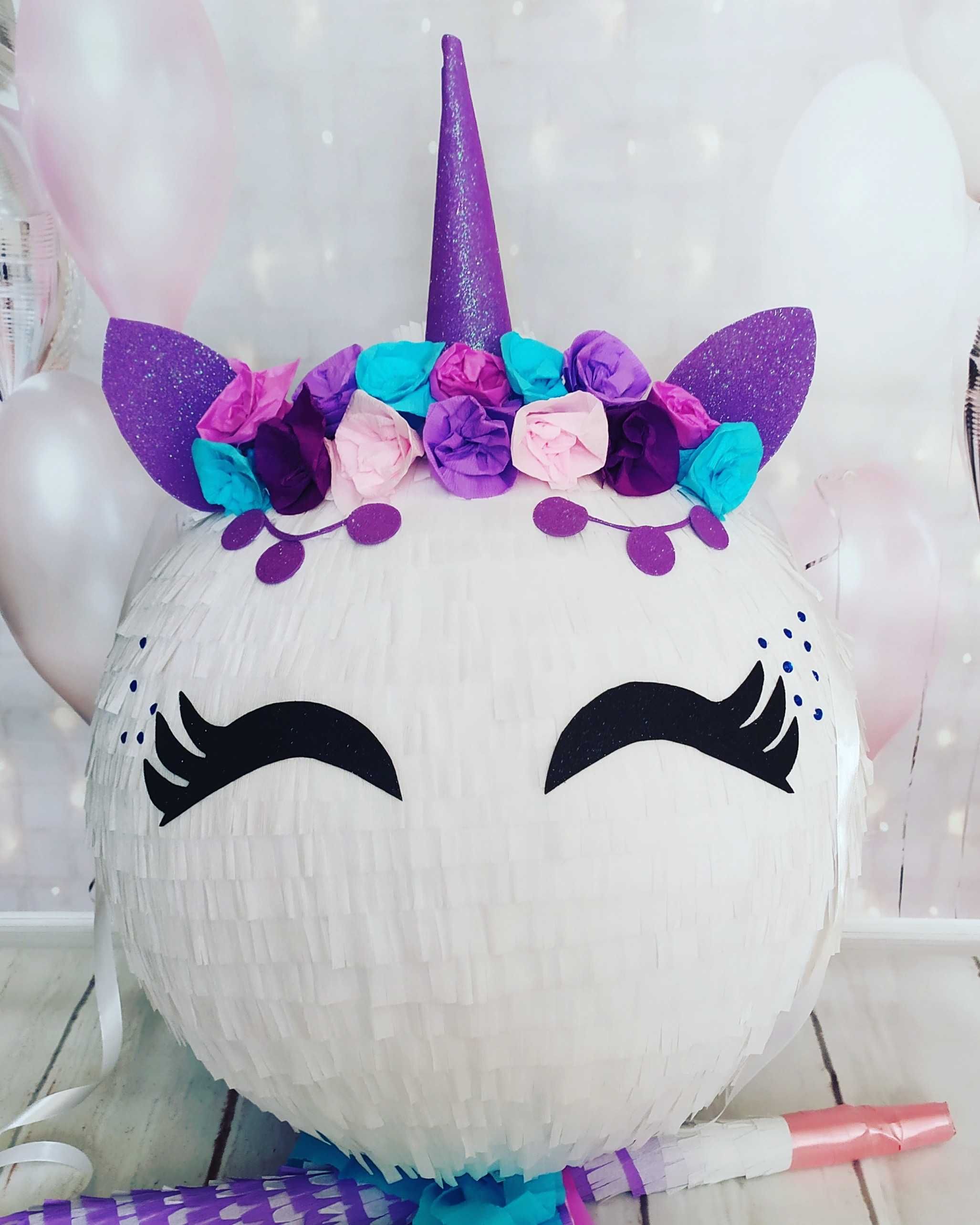 Pinata unicorn pentru vacanță