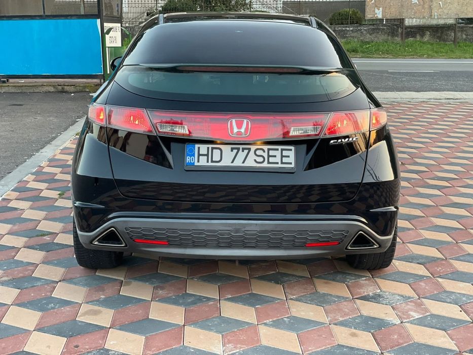 Vând sau schimb honda civic 2.2. 140.cp.6.viteze