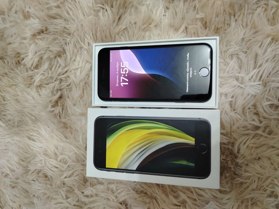 Айфон SE/128   с коробкой