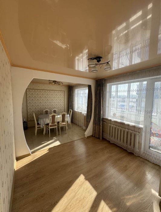 Продаю 4-х комн. квартиру