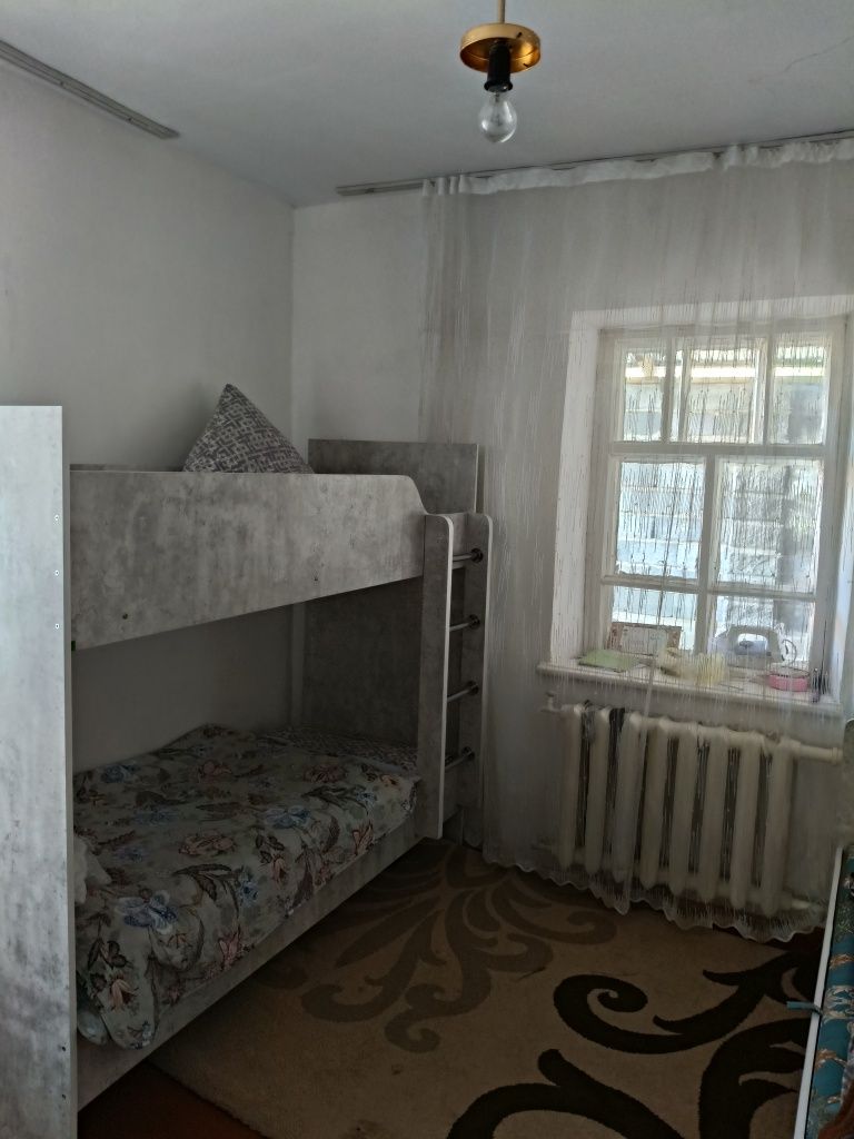Срочно Продается дом 4 комнат