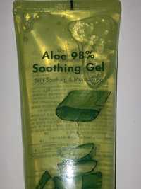 Vand gel hidratare și vitalizare a pielii cu Aloe Vera 98%