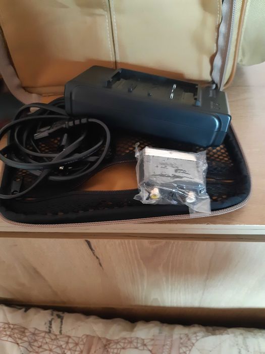 Видео камера PANASONIK R11