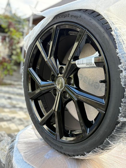 Set jante Platin Wheels cu anvelope Hankook Ventus S1 evo³ M+S – 18”