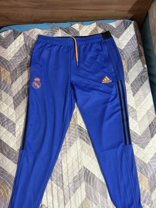 Мъжки долнища Adidas