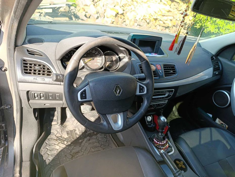 Vand masina,arata impecabil!