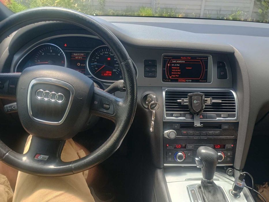 Audi Q7 S Line Quatro 3.0 Diesel 235.000 km  2007 stare foarte buna