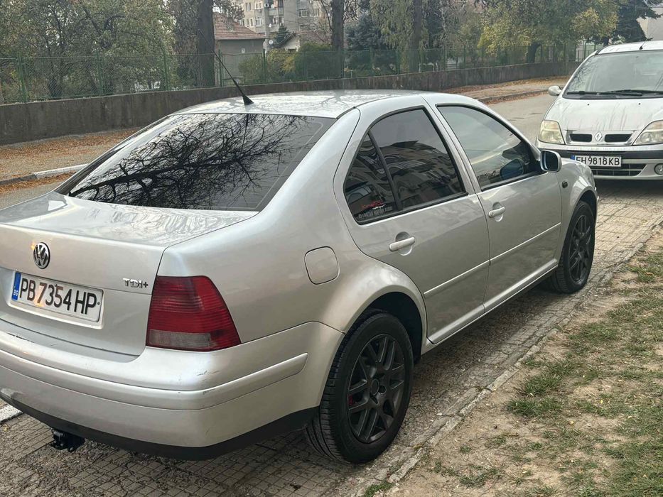 Volkswagen Bora 1.9TDI