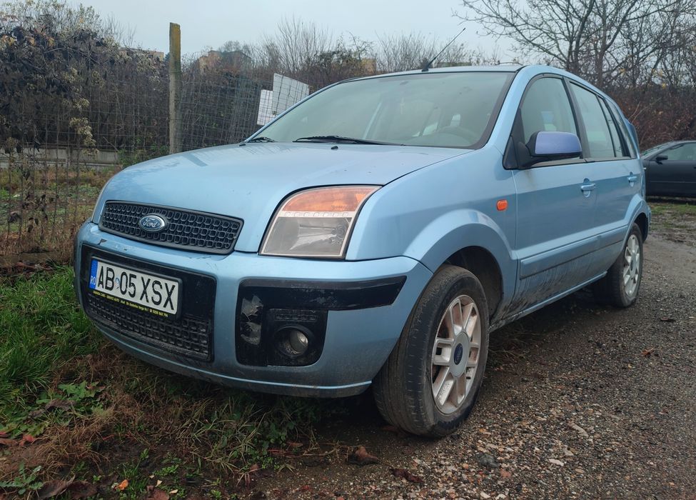 Vând Ford Fusion 1.4 TDCI (Diesel)