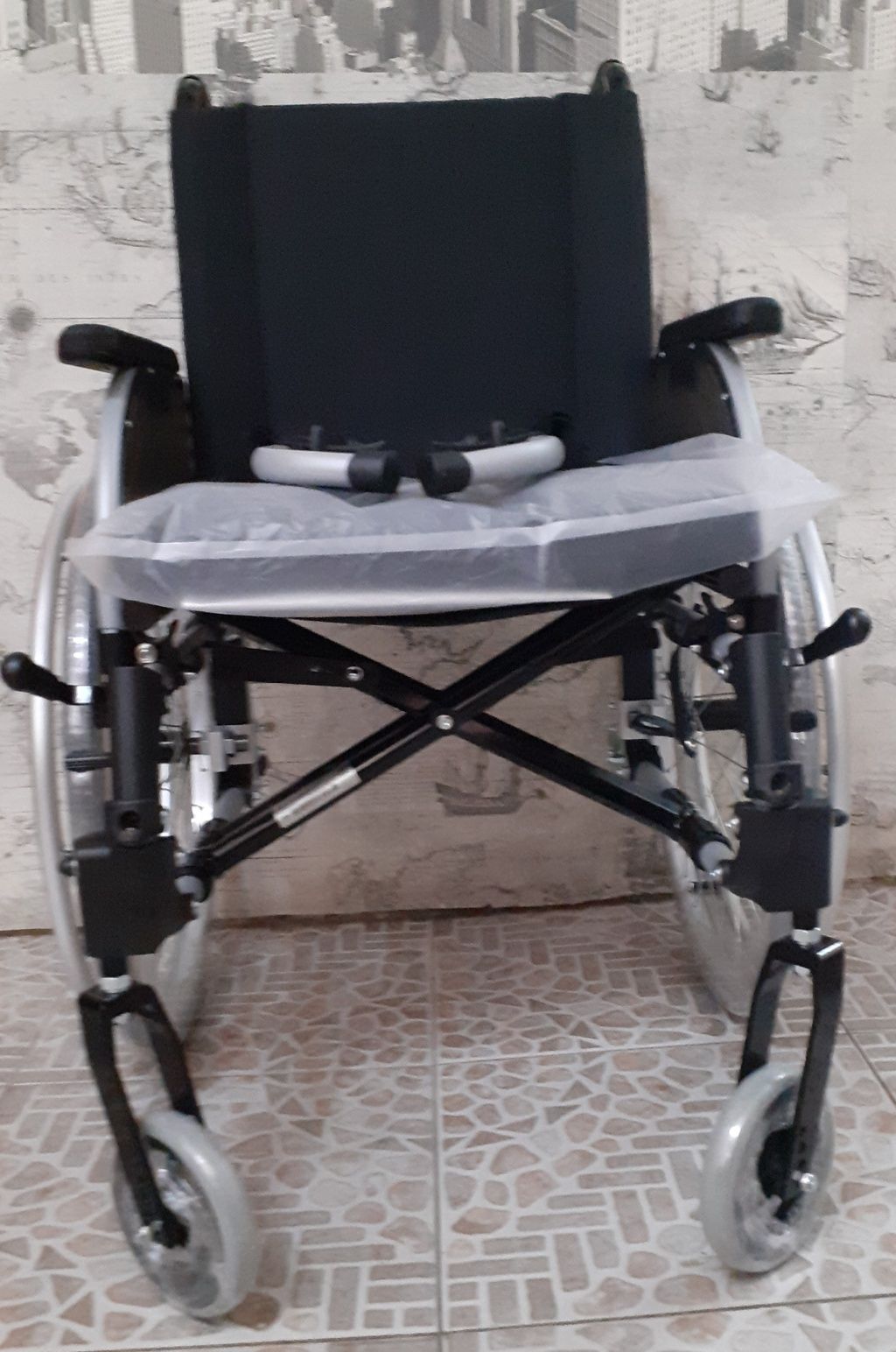 Инвалидные кресло-коляски отличного 100% качества комфорта из Германии
