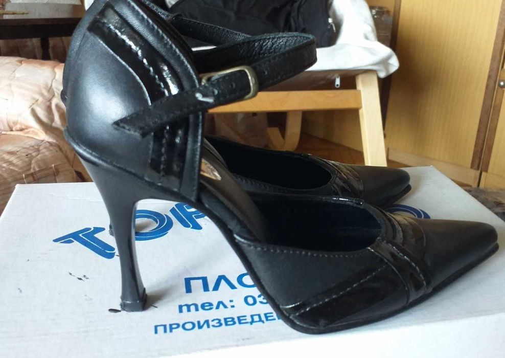 Дамски обувки от естествена кожа