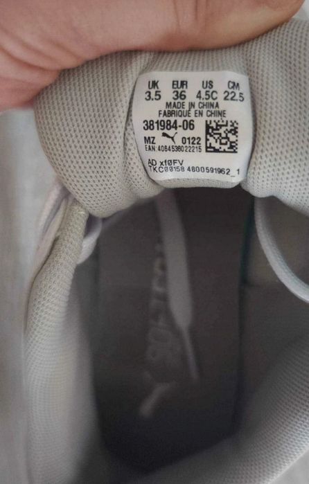 Vand adidasi Puma originali marimea 36 predare personala!