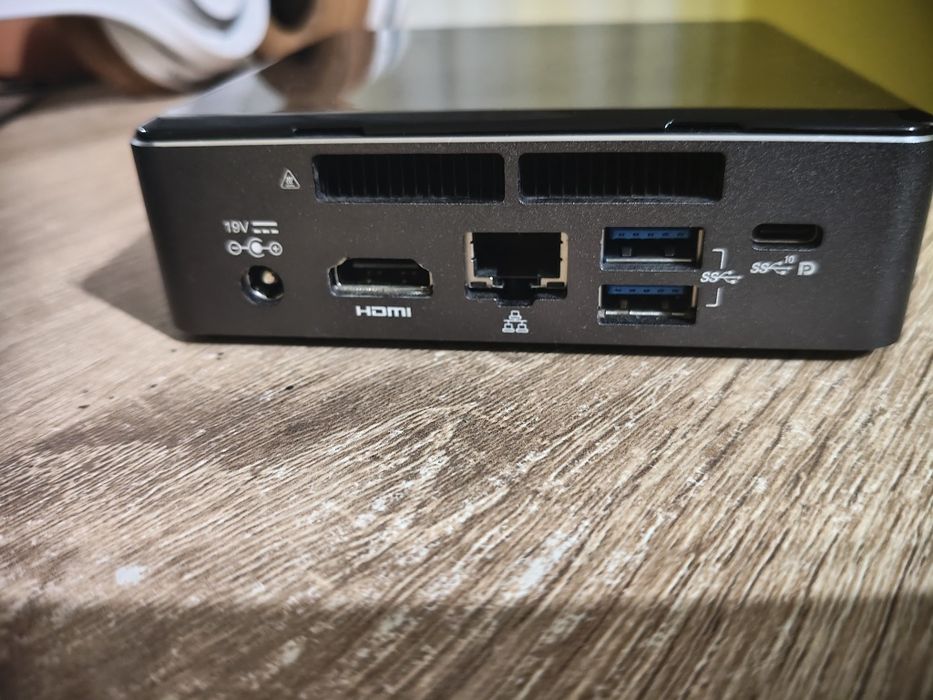Calculator Intel NUC NUC7i3BNK , Intel Core i3-7100u 2.40GHz, 8GB DDR4