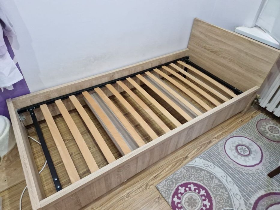 Продам кровать Б/У за 15000 тг