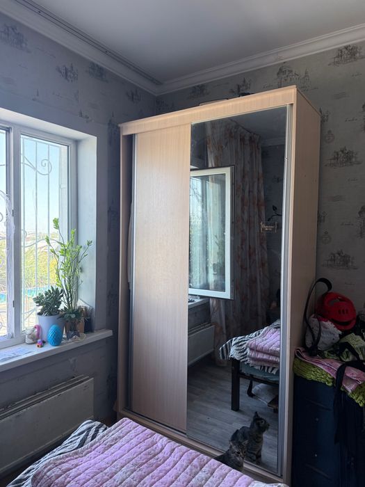 Шкаф продается в спальню