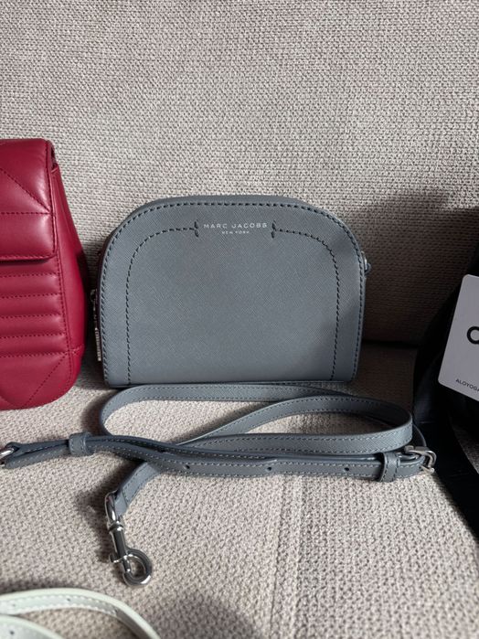 НАМАЛЕНИЕ оригинални чанти  Alo Yoga, Pinko, DKNY, Marc Jacobs