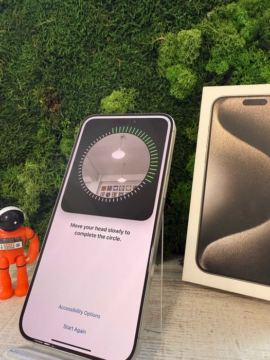 iPhone 15 Pro Max Natural Titanium 256GB, 89% Baterie #7015