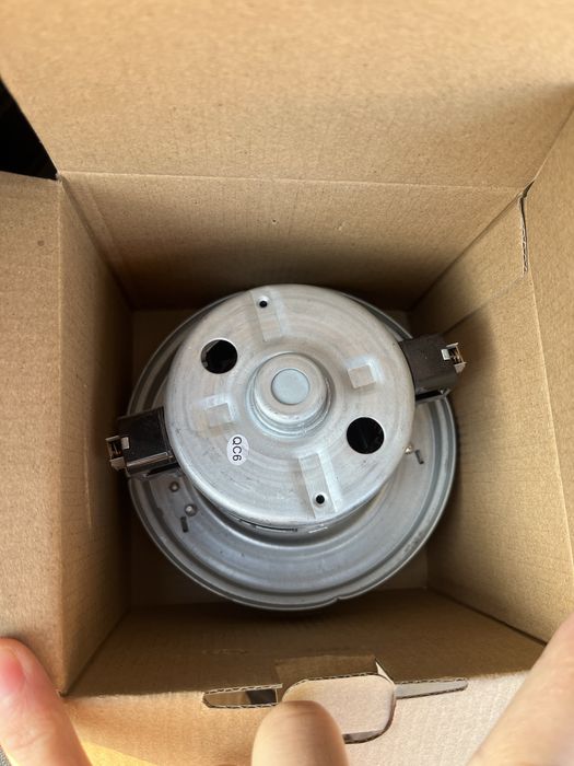 Продам моторчик для пылесоса