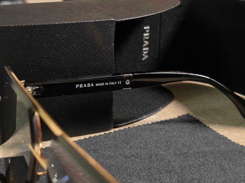 Prada Слънчеви Очила